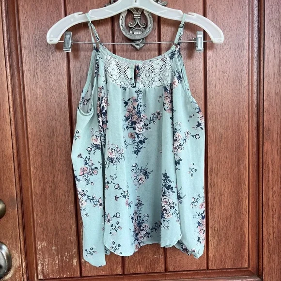 Womens Rewind Blouse - Picture 3 of 4